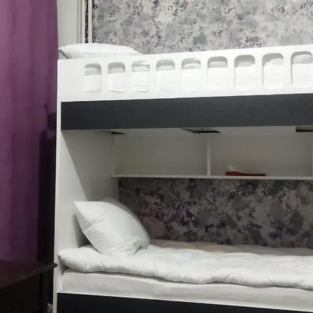 Hostel 5&20